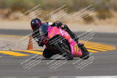 media/Sep-11-2022-SoCal Trackdays (Sun) [[81b7e951af]]/Turn 5 (1110am)/